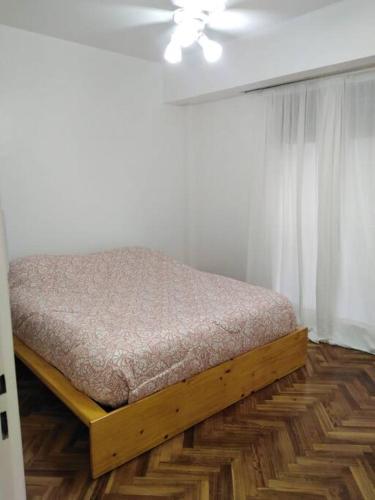 Amplio tres ambientes en Belgrano