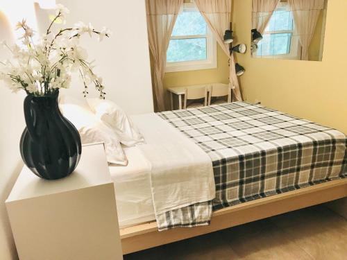 Hidden City Riverfront Apt Near Lakes Golf & Disney