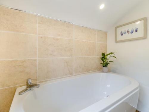 Papist Hall Cottages in Barrow upon Humber Papist Hall Cottages in Barrow upon Humber