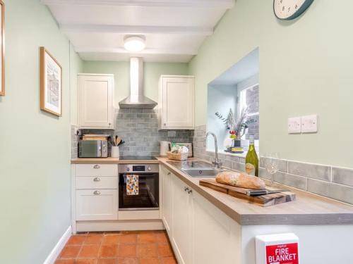 Papist Hall Cottages in Barrow upon Humber Papist Hall Cottages in Barrow upon Humber