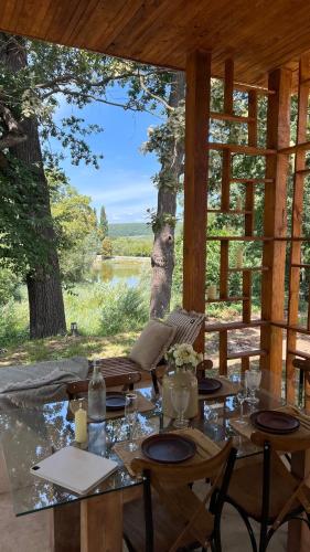 Altan/terrasse, MAYA- Villas On The Lake in Orhei Altan/terrasse, MAYA- Villas On The Lake in Orhei