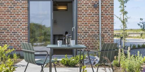 Jardí, Møllegården Apartment Hotel with Yoga, Panorama-Sauna & Coworking Space (Møllegarden Apartment Hotel with Yoga, Panorama-Sauna & Coworking Space) in Ringkobing Jardí, Møllegården Apartment Hotel with Yoga, Panorama-Sauna & Coworking Space (Møllegarden Apartment Hotel with Yoga, Panorama-Sauna & Coworking Space) in Ringkobing