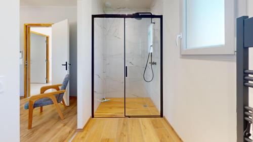 Villa des Grands Crus 5 suites Calme NoFête (Villa des Grands Crus 5 suites Calme NoFete) in La Brede Villa des Grands Crus 5 suites Calme NoFête (Villa des Grands Crus 5 suites Calme NoFete) in La Brede