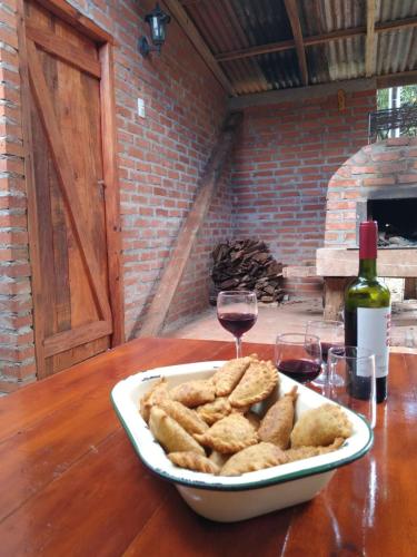Cabaña La Emilia (Cabana La Emilia) in 아리스토불로 델 바예 Cabaña La Emilia (Cabana La Emilia) in 아리스토불로 델 바예