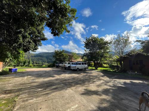 Angha forest view บ้านเคียงดอย near Doi Inthanon National Park Angha forest view บ้านเคียงดอย near Doi Inthanon National Park