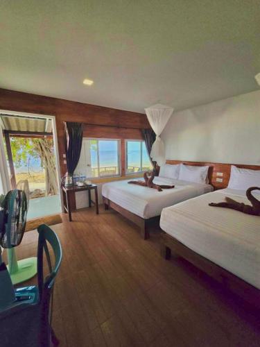 Bungalow de 1000 m2 com 1 quarto(s) e 1 casa(s) de banho(s), na área Praia Long Beach (Phi Phi Private Beach Resort) in Praia Long Beach Bungalow de 1000 m2 com 1 quarto(s) e 1 casa(s) de banho(s), na área Praia Long Beach (Phi Phi Private Beach Resort) in Praia Long Beach