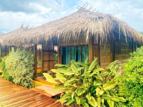 Natu Hut Farm Stay & Cafe' | Chiang Mai in Mae Taeng Natu Hut Farm Stay & Cafe' | Chiang Mai in Mae Taeng