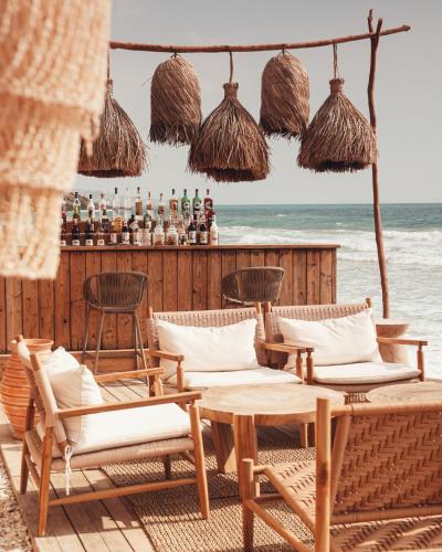 Pub/salon, OCEAN BLUE HOTEL & RESORT -Jbeil in Jbail Pub/salon, OCEAN BLUE HOTEL & RESORT -Jbeil in Jbail
