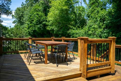 Norwalk Retreat in Norwalk Norwalk Retreat in Norwalk