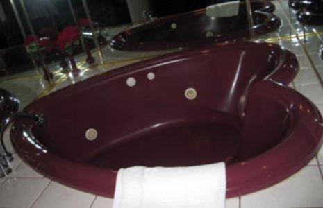 Létesítmények, Wagon Wheel Inn in Kelet-Lenox Létesítmények, Wagon Wheel Inn in Kelet-Lenox