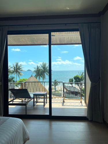 balkon/terras, Kai Bae Beach Resort Koh Chang in Kai Bae strand balkon/terras, Kai Bae Beach Resort Koh Chang in Kai Bae strand