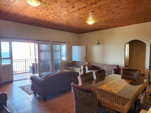 Golden Dawn Chalets in La- Mercy Golden Dawn Chalets in La- Mercy