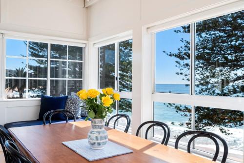 Howth - The Black House by TCC in Northern Beaches Howth - The Black House by TCC in Northern Beaches