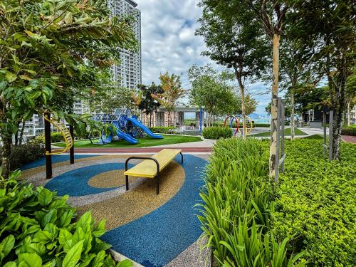 Designer Suites【Butter Cream】City View 2BR