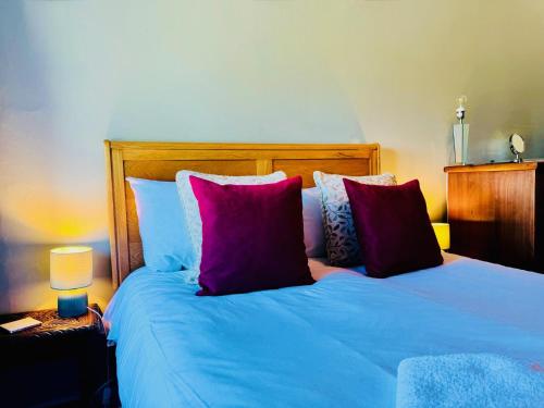 Springbank Cottage by MaisonPro