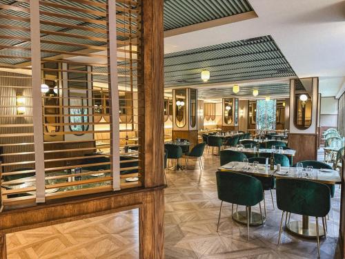 餐廳, 維塔庫拉董事酒店 (Hotel Director Vitacura) in 伯伊萊海爾庫拉內 餐廳, 維塔庫拉董事酒店 (Hotel Director Vitacura) in 伯伊萊海爾庫拉內