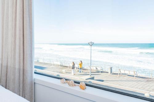 Esplanade Apartments in West Dunedin Esplanade Apartments in West Dunedin