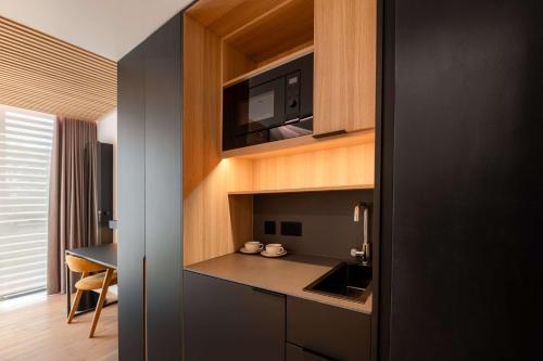 Kitchen, YOTELPAD London Stratford in Stratford Kitchen, YOTELPAD London Stratford in Stratford