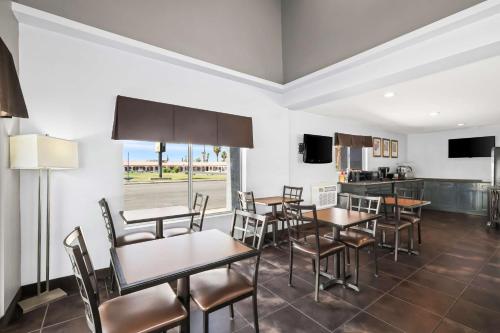 مطعم, SureStay by Best Western Blythe in Blythe مطعم, SureStay by Best Western Blythe in Blythe