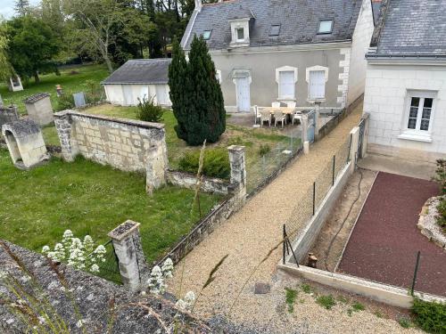 Maison bord de Loire in Chenehutte-Treves-Cunault Maison bord de Loire in Chenehutte-Treves-Cunault