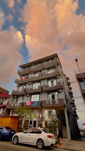 Grand Hotel Kobuleti in โคบูเลทติ Grand Hotel Kobuleti in โคบูเลทติ