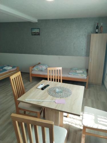 HiT apartmani Pačir 4&5 (HiT apartmani Pacir 4&5) in ปาชีร์ HiT apartmani Pačir 4&5 (HiT apartmani Pacir 4&5) in ปาชีร์