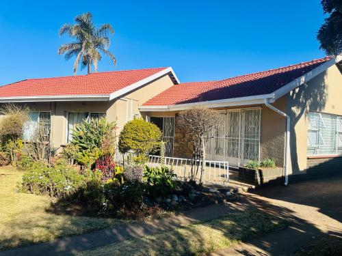 Exterior view, Horizon Bed and Breakfast in Roodepoort Exterior view, Horizon Bed and Breakfast in Roodepoort