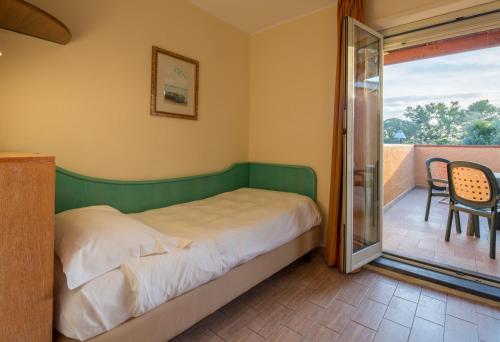 UNAHOTELS Naxos Beach Sicilia in Giardini Naxos UNAHOTELS Naxos Beach Sicilia in Giardini Naxos