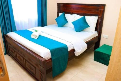 Nancy's Nest Fast Internet Free Parking,South B