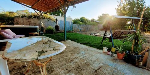 Open air bath, בקתת המפל הלבן in Eliad Open air bath, בקתת המפל הלבן in Eliad