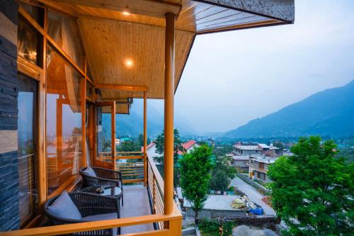 Balcony/terrace, Olgah Manali in Palchan Balcony/terrace, Olgah Manali in Palchan