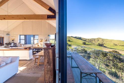 Loft & Workroom, Woodside Bay, Waiheke in Omiha Loft & Workroom, Woodside Bay, Waiheke in Omiha