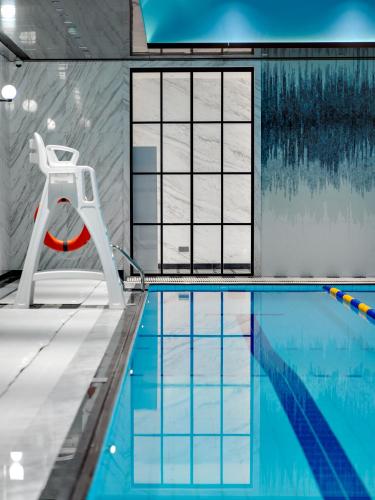 Swimming pool, Donghu Hotel in Xintiandi and Huaihai Rd Swimming pool, Donghu Hotel in Xintiandi and Huaihai Rd