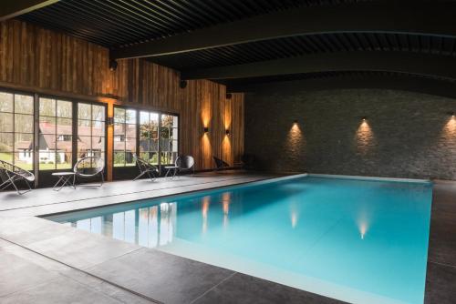 Swimming pool, Les Pins de Cesar - La campagne d'Etretat in Saint-Jouin-Bruneval Swimming pool, Les Pins de Cesar - La campagne d'Etretat in Saint-Jouin-Bruneval