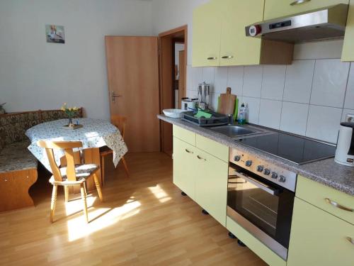 مطبخ, Ferienwohnungen im Herzen Sachsens in دوبيلن مطبخ, Ferienwohnungen im Herzen Sachsens in دوبيلن
