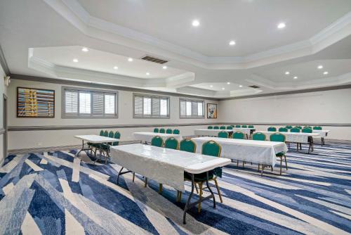 會議室/宴會廳, Comfort Inn Pensacola near NAS Corry Station in 彭沙科拉 (FL) 會議室/宴會廳, Comfort Inn Pensacola near NAS Corry Station in 彭沙科拉 (FL)