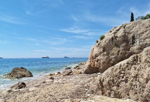 Apartment One Minute To Monaco in Roquebrune-Cap-Martin Apartment One Minute To Monaco in Roquebrune-Cap-Martin