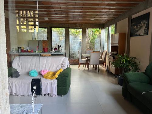 Casa beira rio in Cachoeiras De Macacu Casa beira rio in Cachoeiras De Macacu
