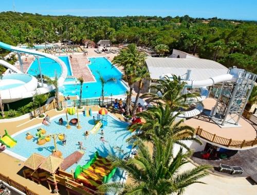 La Baume La Palmeraie Camping Resort in Capitou La Baume La Palmeraie Camping Resort in Capitou