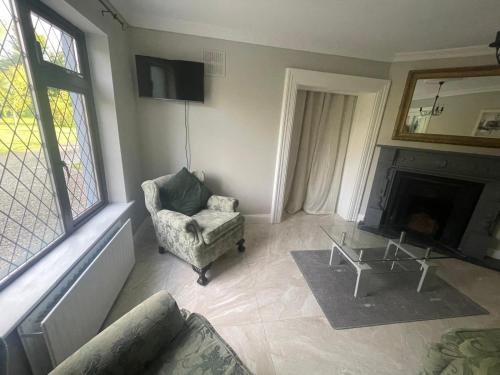 Self Contained Double Ensuite Room with private sitting room in Wexford Self Contained Double Ensuite Room with private sitting room in Wexford
