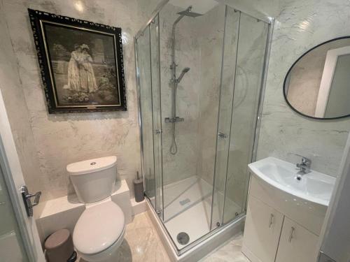 Self Contained Double Ensuite Room with private sitting room in Wexford Self Contained Double Ensuite Room with private sitting room in Wexford