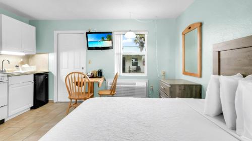 Ocean Court Beachfront Hotel in เดย์โทนา บีช Ocean Court Beachfront Hotel in เดย์โทนา บีช