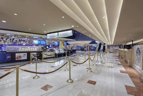 Facilities, Horseshoe Las Vegas in Las Vegas (NV) Facilities, Horseshoe Las Vegas in Las Vegas (NV)