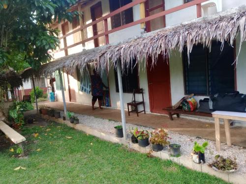 Kathy B Guesthouse in Luganville Kathy B Guesthouse in Luganville