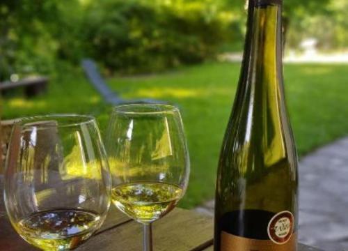 Pub/Lounge, Mountain Pearl Velebit in Baške Oštarije Pub/Lounge, Mountain Pearl Velebit in Baške Oštarije