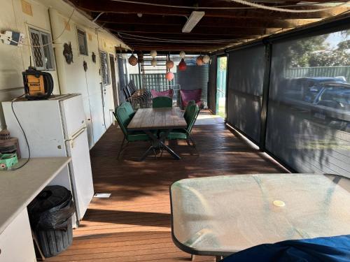 Facilities, dhu drop inn in Cervantes Facilities, dhu drop inn in Cervantes