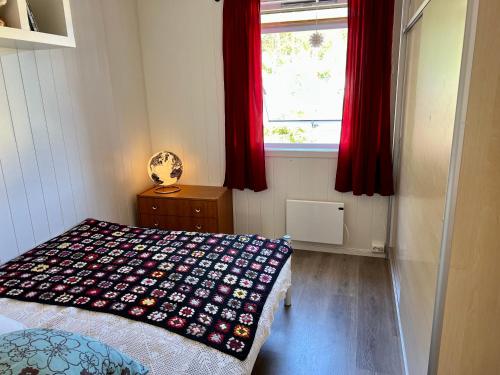 Wake up to a beautiful view and smell of the sea in Kristiansund Wake up to a beautiful view and smell of the sea in Kristiansund