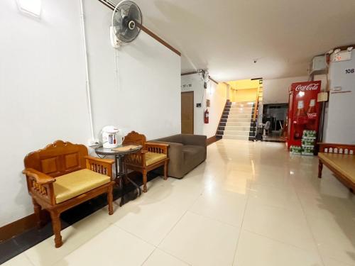 โรงแรมเพ็ญพิศ in Amnat Charoen โรงแรมเพ็ญพิศ in Amnat Charoen