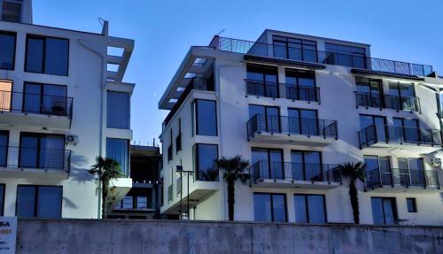 White Sky in Star Dojran White Sky in Star Dojran