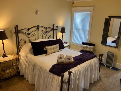 Beautiful Edwardian Victorian Homestay B&B near 16 Avenue Tiled Steps Beautiful Edwardian Victorian Homestay B&B near 16 Avenue Tiled Steps